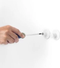 Brabantia ReNew Handdoekhaakjes - 2 Stuks - White 18 Brabantia ReNew Handdoekhaakjes - 2 Stuks - White -Badkamer Wijs 1065x1200