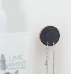 Tiger Urban Toiletaccessoireset - Toiletborstel Met Houder - Toiletrolhouder Met Klep - Handdoekhaak - Zwart 17 Tiger Urban Toiletaccessoireset - Toiletborstel Met Houder - Toiletrolhouder Met Klep - Handdoekhaak - Zwart -Badkamer Wijs 1144x1200