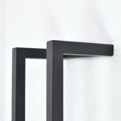 LOFT42 Wandhanddoekenrek Small - Zwart - Metaal - 67x20x15 11 LOFT42 Wandhanddoekenrek Small - Zwart - Metaal - 67x20x15 -Badkamer Wijs 1197x1200 11