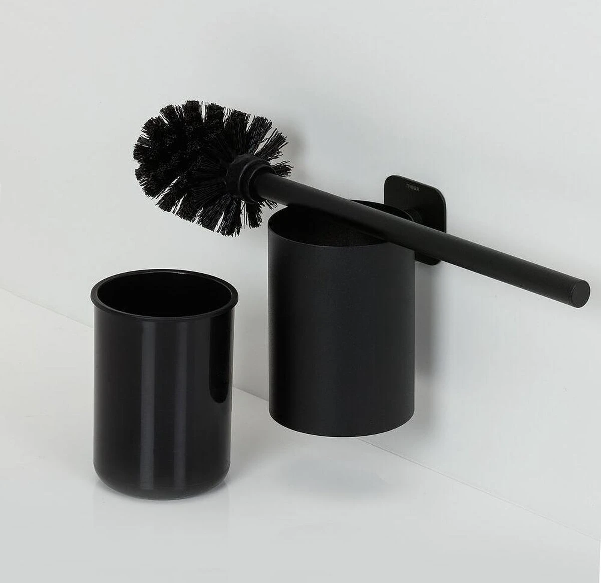 Tiger Colar - Toiletborstel Met Houder - Zwart 9 Tiger Colar - Toiletborstel Met Houder - Zwart - Afbeelding 7