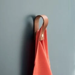 SETPRIJS - 2x Leren Magneet-lus - ZWART - Handles And More® (handdoekhaak - Handdoekhaakje - Handdoeklus - Handdoekhanger - Magnetische Handdoekhouder) 17 SETPRIJS - 2x Leren Magneet-lus - ZWART - Handles And More® (handdoekhaak - Handdoekhaakje - Handdoeklus - Handdoekhanger - Magnetische Handdoekhouder) -Badkamer Wijs 1200x1200 1049