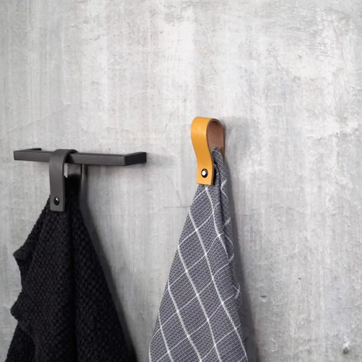 SETPRIJS - 2x Leren Magneet-lus - ZWART - Handles And More® (handdoekhaak - Handdoekhaakje - Handdoeklus - Handdoekhanger - Magnetische Handdoekhouder) 14 SETPRIJS - 2x Leren Magneet-lus - ZWART - Handles And More® (handdoekhaak - Handdoekhaakje - Handdoeklus - Handdoekhanger - Magnetische Handdoekhouder) - Afbeelding 12