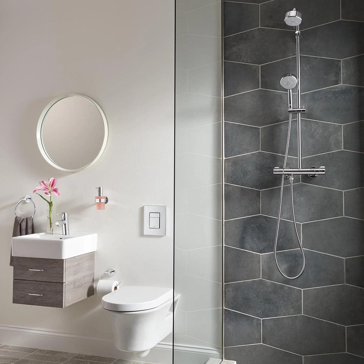 GROHE Essentials Toiletrolhouder - Zonder Klep - Chroom - 40689001 5 GROHE Essentials Toiletrolhouder - Zonder Klep - Chroom - 40689001 - Afbeelding 3
