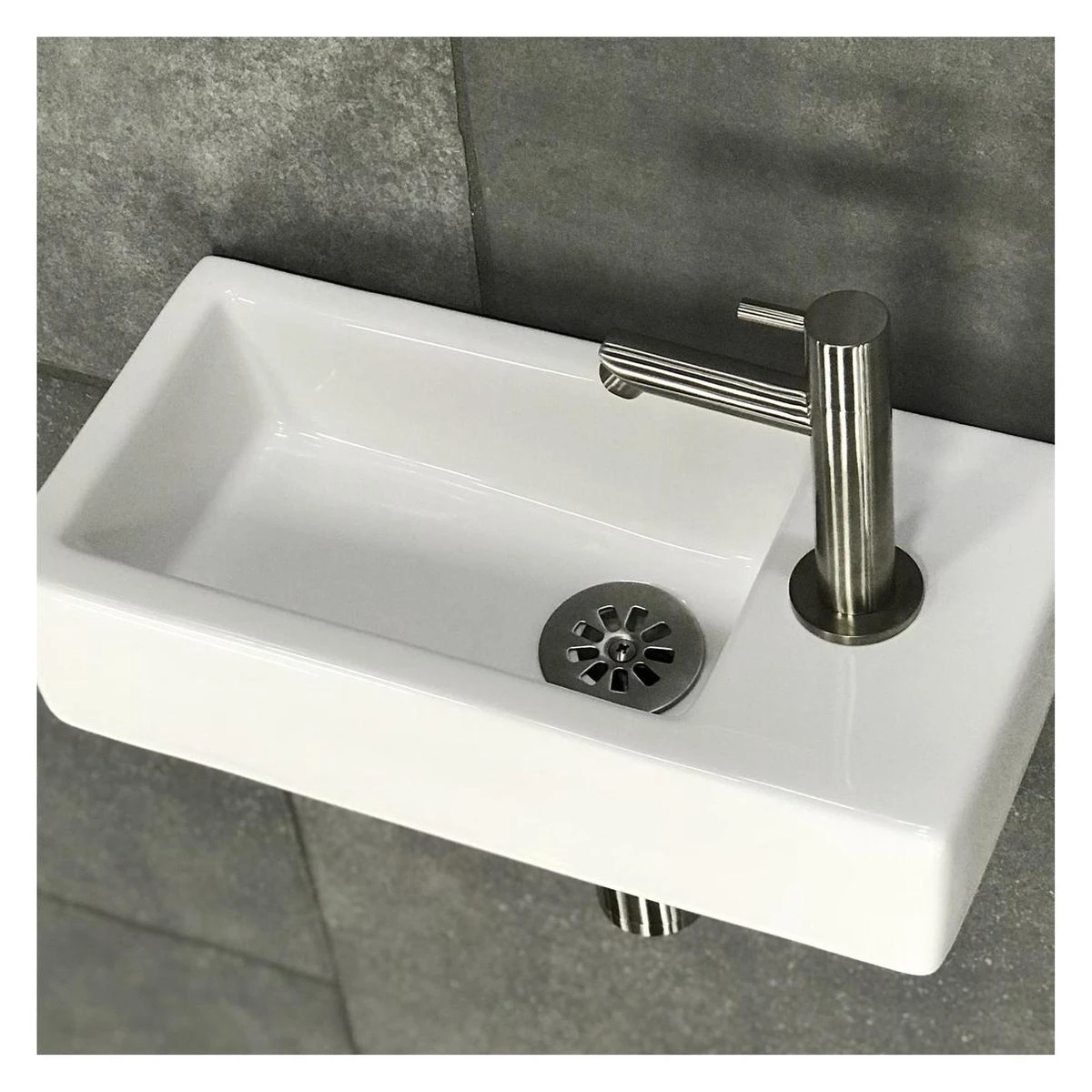 Differnz Helios Fonteinset - Wasbak Keramiek - Wit - Rechte Kraan - Chroom - Standaard Greep - 36 X 18 X 9 Cm 16 Differnz Helios Fonteinset - Wasbak Keramiek - Wit - Rechte Kraan - Chroom - Standaard Greep - 36 X 18 X 9 Cm - Afbeelding 14