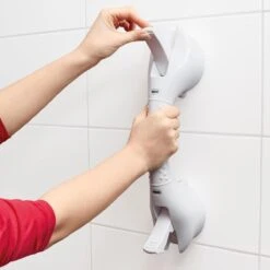 VITILITY Quick Mobile Rail - Wandbeugel Met Zuignappen - Zonder Boren - 40 Cm - Wit - Veiligheidsgreep 25 VITILITY Quick Mobile Rail - Wandbeugel Met Zuignappen - Zonder Boren - 40 Cm - Wit - Veiligheidsgreep -Badkamer Wijs 1200x1200 155