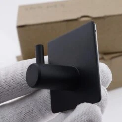 Trendfield Handdoekhaakjes Zelfklevend Zwart - 2 Vierkante Zwarte Handdoek Haakjes - Handdoekhaak - Zwart 15 Trendfield Handdoekhaakjes Zelfklevend Zwart - 2 Vierkante Zwarte Handdoek Haakjes - Handdoekhaak - Zwart -Badkamer Wijs 1200x1200 1704