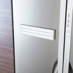 Yamazaki Magnetische Handdoek Hanger Keuken Zwart - Zwart - Ophangen Zonder Boren -Badkamer Wijs 1200x1200 1802