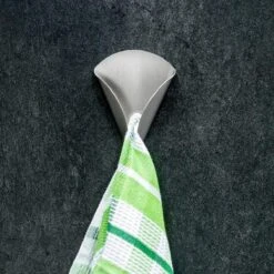 Zelfklevende Handdoekhouder Haakjes Set - Wand Ophang Haak Zelfklevend -Handdoekklem Keuken Ophanghaak Zonder Boren - Wand Theedoek / Handdoek Klem Houder - RVS - Set Van 4 Stuks - EVA 8 Zelfklevende Handdoekhouder Haakjes Set - Wand Ophang Haak Zelfklevend -Handdoekklem Keuken Ophanghaak Zonder Boren - Wand Theedoek / Handdoek Klem Houder - RVS - Set Van 4 Stuks - EVA -Badkamer Wijs 1200x1200 1826