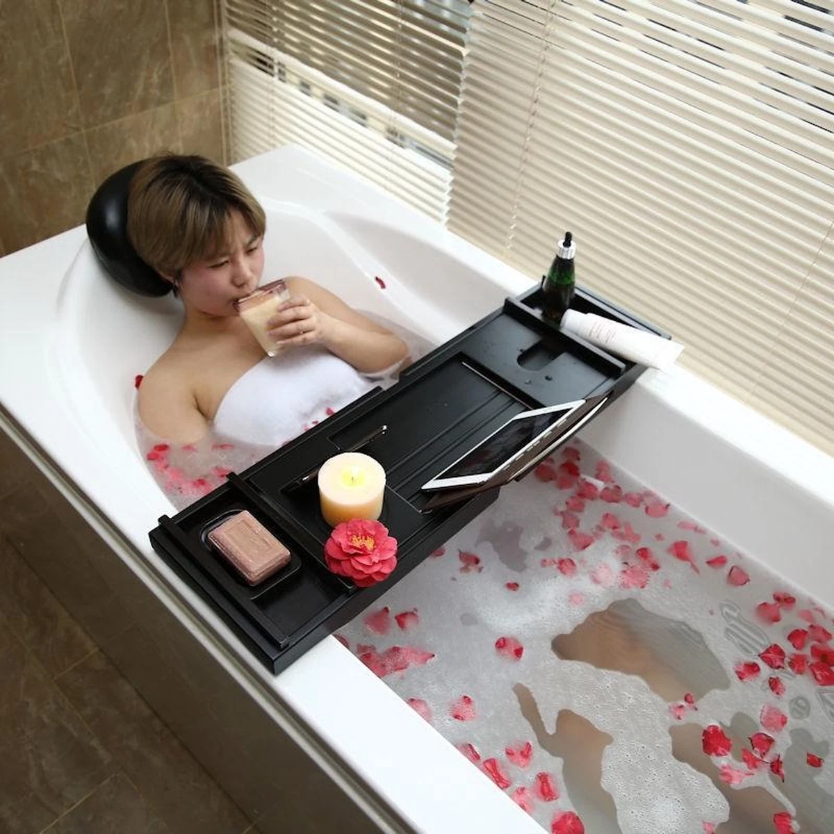 Merkloos Decopatent® Badplank - Uitschuifbaar 75 -> 110 Cm - Verstelbaar Bamboe Badrekje Voor In Bad - Boekenhouder - Tablethouder - Zwart 3 Merkloos Decopatent® Badplank - Uitschuifbaar 75 -> 110 Cm - Verstelbaar Bamboe Badrekje Voor In Bad - Boekenhouder - Tablethouder - Zwart