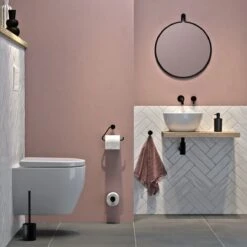 Tiger Porto - Toiletborstel Met Houder - Vrijstaand - Zwart -Badkamer Wijs 1200x1200 2371