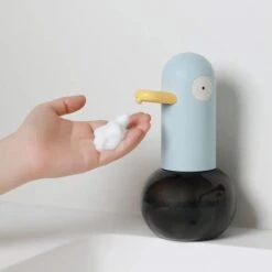 MUID Duck- Automatische Zeepdispenser - Handwas Schuimzeepdispenser Voor Kinderen - Zeeppompje-Oplaadbaar-Foam Technologie- Touchless Infrarood Sensor-Lichtblauw - 400ml - 10.35cm*11.5cm*19.5cm -Badkamer Wijs 1200x1200 2786