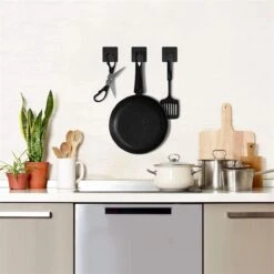 Merkloos Roestvrijstalen Handdoekhaakjes | 3M™ Zelfklevend | 4 Stuks | Mat Zwart | Wandhaak | Ophanghaken | Plakhaakjes | Haakjes | Badkamer | Keuken | RVS -Badkamer Wijs 1200x1200 370