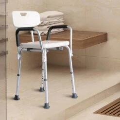 Douchestoel Met Afneembare Rugleuning En Armleuningen - Lichtgewicht En In Hoogte Verstelbaar - Douchekruk -Badkamer Wijs 1200x1200 4290