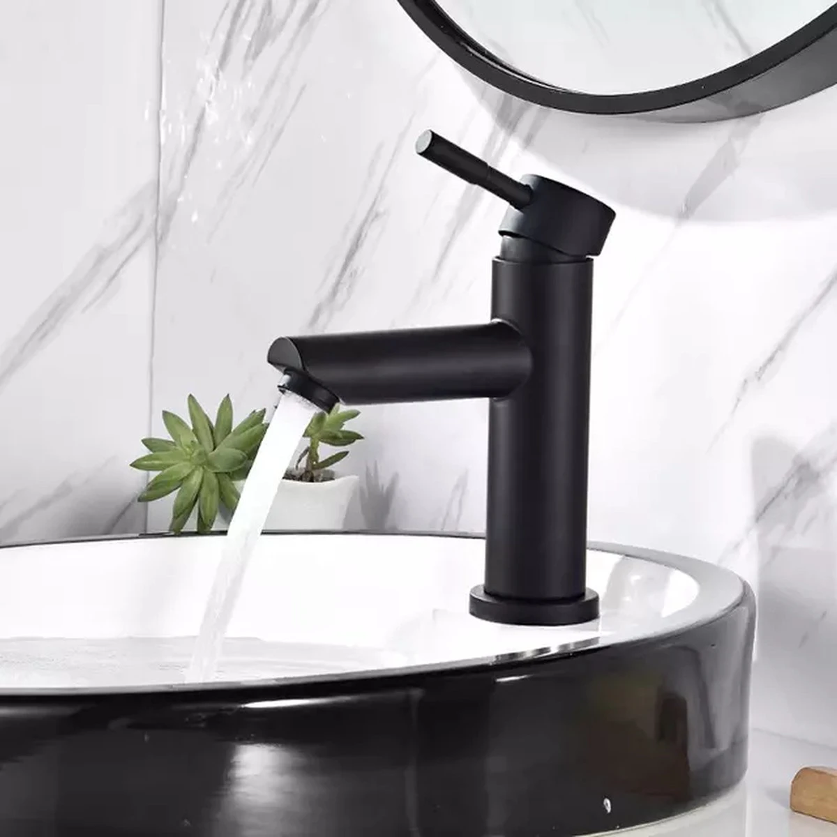 Merkloos Wastafelkraan 8500A - Badkamerkraan - Toiletkraan - Mengkraan - Mat Zwart 7 Merkloos Wastafelkraan 8500A - Badkamerkraan - Toiletkraan - Mengkraan - Mat Zwart - Afbeelding 5