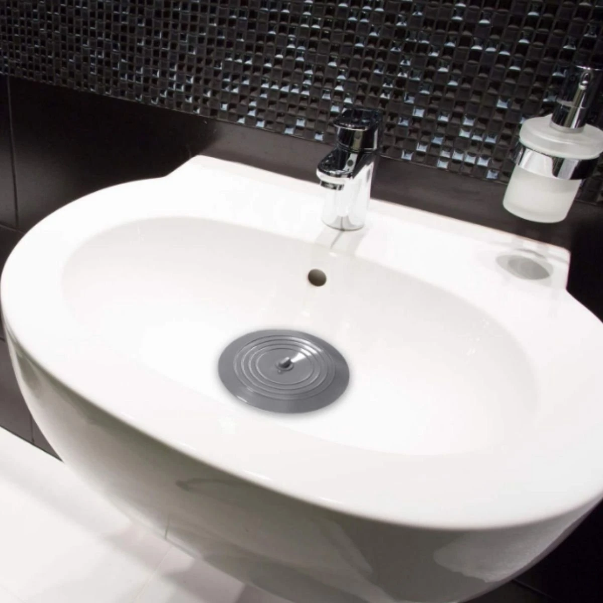 Merkloos Silicone Afvoerstop - Afvoerplug - 15CM - Afvoerstop Voor Gootsteen Douche Wasbak - Afvoerstopper - Zwart 8 Merkloos Silicone Afvoerstop - Afvoerplug - 15CM - Afvoerstop Voor Gootsteen Douche Wasbak - Afvoerstopper - Zwart - Afbeelding 6