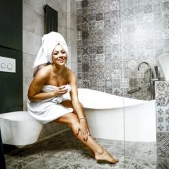 Relaxdays Wc Bril Softclose - D-vorm - Toiletbril Universeel - Toiletdeksel Plastic - Wit -Badkamer Wijs 1200x1200 490