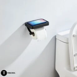 Tolussa Premium WC Rolhouder Zwart Met Plankje - Toiletrolhouder Zwart Met Plankje - Met En Zonder Boren 14 Tolussa Premium WC Rolhouder Zwart Met Plankje - Toiletrolhouder Zwart Met Plankje - Met En Zonder Boren -Badkamer Wijs 1200x1200 884