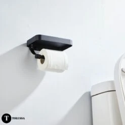 Tolussa Premium WC Rolhouder Zwart Met Plankje - Toiletrolhouder Zwart Met Plankje - Met En Zonder Boren 17 Tolussa Premium WC Rolhouder Zwart Met Plankje - Toiletrolhouder Zwart Met Plankje - Met En Zonder Boren -Badkamer Wijs 1200x1200 887