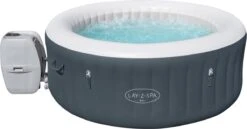 Bestway Lay-Z-Spa Jacuzzi ''Bali Airjet'' Bubbelbad Voor 4 Personen, Inclusief Soft-touch Bedieningspaneel 19 Bestway Lay-Z-Spa Jacuzzi ''Bali Airjet'' Bubbelbad Voor 4 Personen, Inclusief Soft-touch Bedieningspaneel -Badkamer Wijs 1200x625 5
