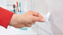 Tesa Powerstrips Haken Small - Wit - 3 Stuks -Badkamer Wijs 1200x675 1