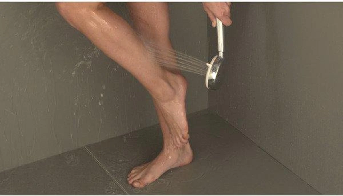 Hansgrohe Crometta 100 Vario Handdouche - Wit / Chroom 5 Hansgrohe Crometta 100 Vario Handdouche - Wit / Chroom - Afbeelding 3