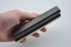 Bearos Baardbar - Zwart - Baardhaar Opruimen - Schoonmaken - Badkamer Accessoire - Baard Accessoire - Opruimen Badkamer - Zelfverzorging Voor Een Man - Hygiëne - Cadeau 11 Bearos Baardbar - Zwart - Baardhaar Opruimen - Schoonmaken - Badkamer Accessoire - Baard Accessoire - Opruimen Badkamer - Zelfverzorging Voor Een Man - Hygiëne - Cadeau -Badkamer Wijs 1200x796