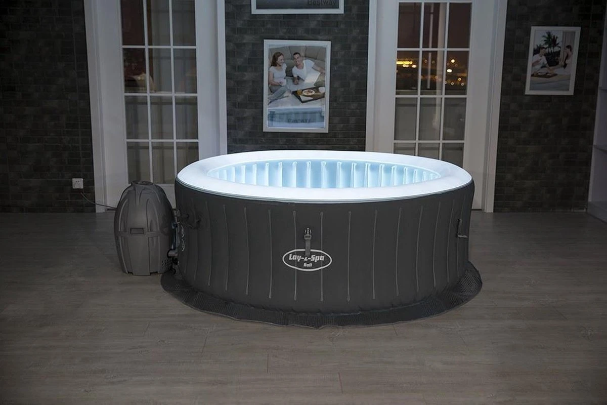 Bestway Lay-Z-Spa Jacuzzi ''Bali Airjet'' Bubbelbad Voor 4 Personen, Inclusief Soft-touch Bedieningspaneel 7 Bestway Lay-Z-Spa Jacuzzi ''Bali Airjet'' Bubbelbad Voor 4 Personen, Inclusief Soft-touch Bedieningspaneel - Afbeelding 5