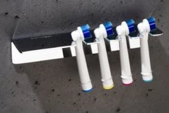 Sagittarius One 40S1 Tandenborstelhouder Chroom | Opzetborstelhouder Zonder Boren | Verchroomd Roestvrij Staal Tandenborstelhouder Hangend | Passend Voor Alle Grote Merken 14 Sagittarius One 40S1 Tandenborstelhouder Chroom | Opzetborstelhouder Zonder Boren | Verchroomd Roestvrij Staal Tandenborstelhouder Hangend | Passend Voor Alle Grote Merken -Badkamer Wijs 1200x800 29