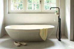 Brabantia ReNew Doucherek - Zonder Boren - Soft Beige 22 Brabantia ReNew Doucherek - Zonder Boren - Soft Beige -Badkamer Wijs 1200x800 8