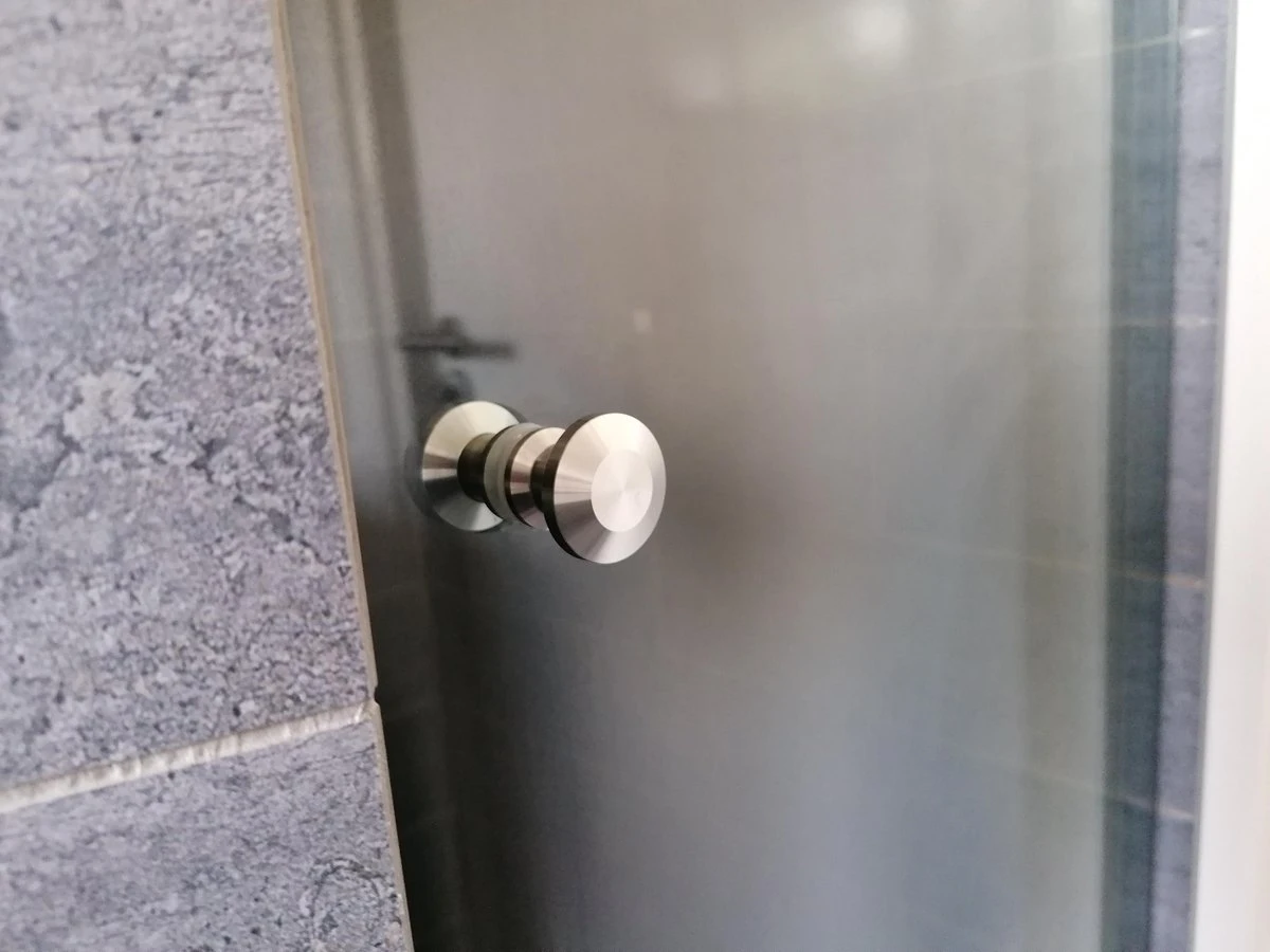 Luxe RVS Douchedeur Knop - Deurknopgarnituur – Douchedeur Handvat / Douchedeurknop / Deurknop RVS / Zilverkleur Type Elegant 5 Luxe RVS Douchedeur Knop - Deurknopgarnituur – Douchedeur Handvat / Douchedeurknop / Deurknop RVS / Zilverkleur Type Elegant - Afbeelding 3