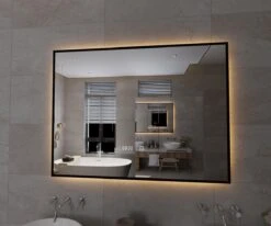 Viidako Badkamerspiegel Met LED Verlichting - Anti Condens - 3 LED Standen - Met Klok - Mat Zwart -Badkamer Wijs 1200x999 1