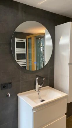 Sunlight - Badkamerspiegel - Rond - 80x80cm - Spiegelverwarming - LED Verlichting - Dimbaar - Touch Sensor -Badkamer Wijs 675x1200 1