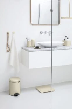 Brabantia ReNew Zeepdispenser - 250 Ml - Soft Beige -Badkamer Wijs 799x1200 32