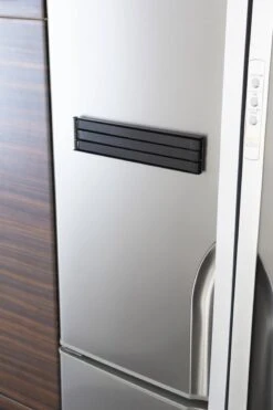 Yamazaki Magnetische Handdoek Hanger Keuken Zwart - Zwart - Ophangen Zonder Boren -Badkamer Wijs 800x1200 41