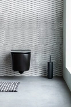 Brabantia MindSet WC Borstel Siliconen Met Houder - Mineral Infinite Grey 23 Brabantia MindSet WC Borstel Siliconen Met Houder - Mineral Infinite Grey -Badkamer Wijs 800x1200 51