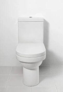 V&B Omnia Architectura Closetzitting Wit -Badkamer Wijs 820x1200 4