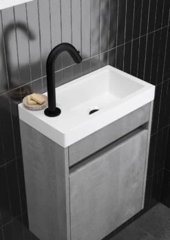 Saqu Tube - Fonteinkraan - Wastafelkraan Voor Het Toilet - Koudwaterkraan - Mat Zwart - C-uitloop -Badkamer Wijs 849x1200 10