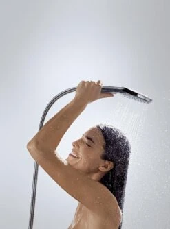 Hansgrohe Raindance Select E 120 3jet Handdouche - Chroom 25 Hansgrohe Raindance Select E 120 3jet Handdouche - Chroom -Badkamer Wijs 888x1200 2