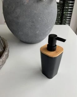 Five Zeeppompje/zeepdispenser Van Kunststeen - Zwart - 300 Ml -Badkamer Wijs 960x1200 24